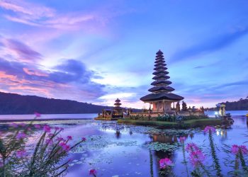 Indonesia-Targets-11.4-Million-Arrivals-in-2024-As-Bali-Remains-Top-Destination